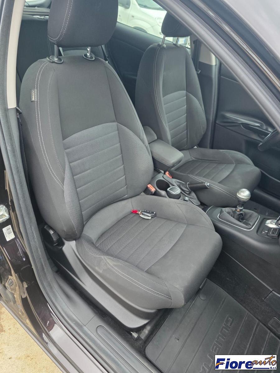 ALFA ROMEO - Giulietta - 1.6 JTDm-2 120 CV Distinctive