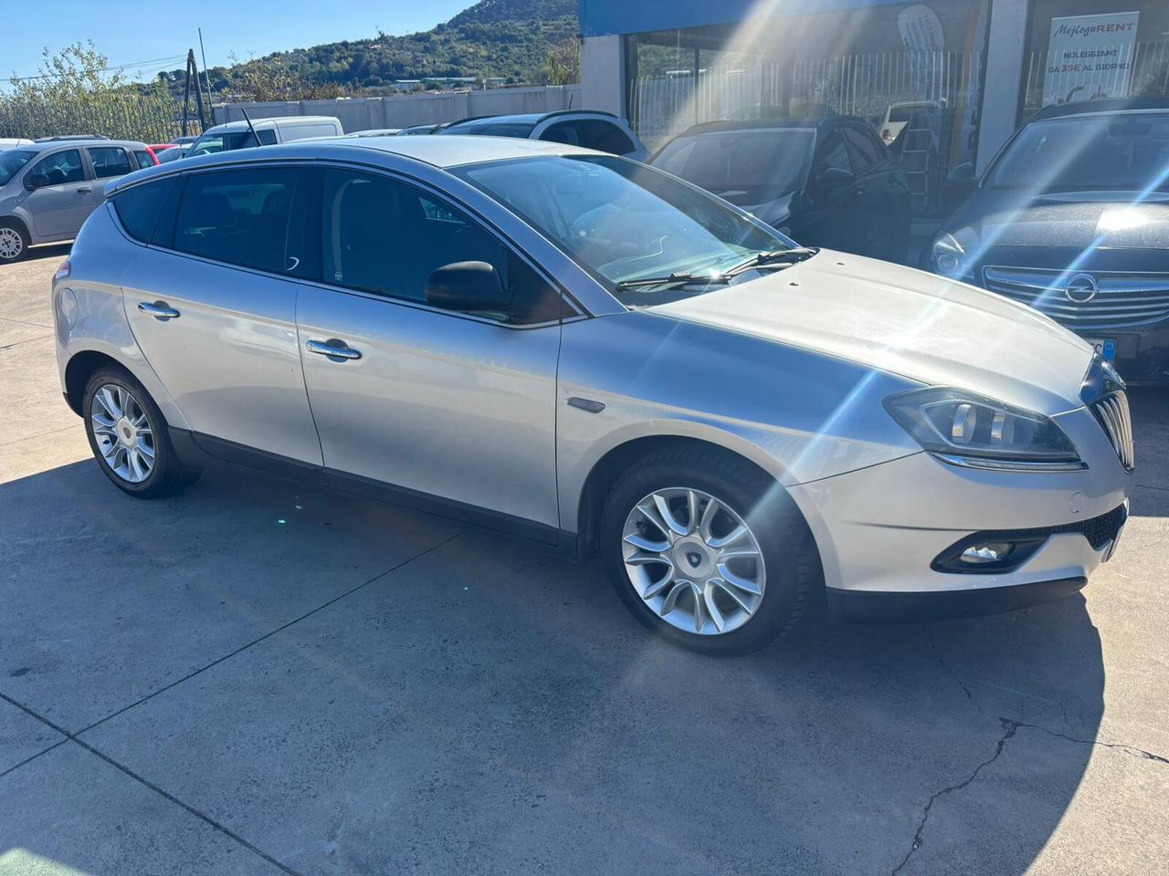 Lancia Delta 1.6 MJT DPF Gold