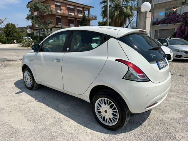 LANCIA Ypsilon 0.9 TwinAir 85 CV 5 porte Metano Ecochic Gold