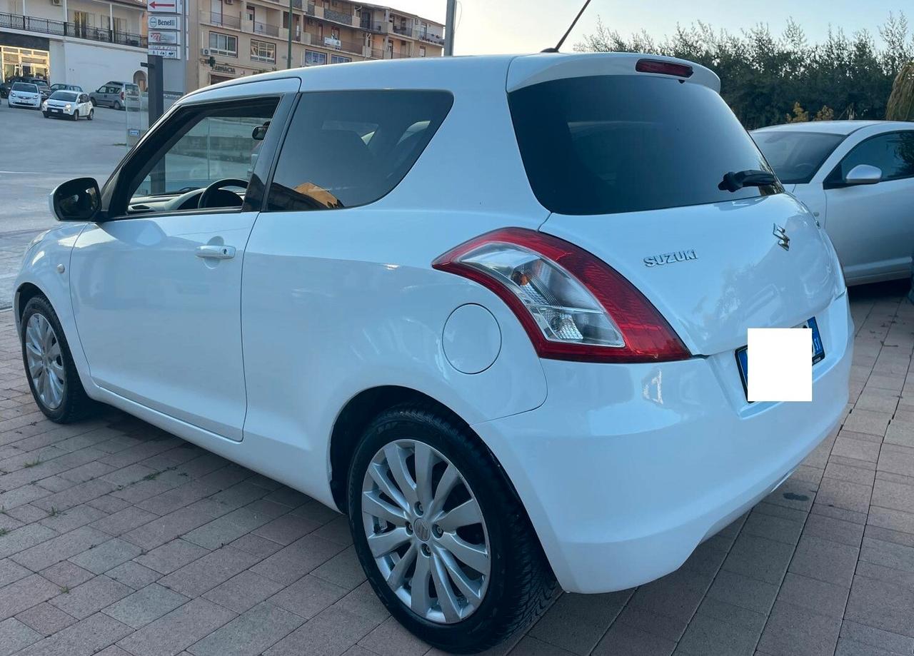 Suzuki Swift "Finanziabile Senza Busta Paga"
