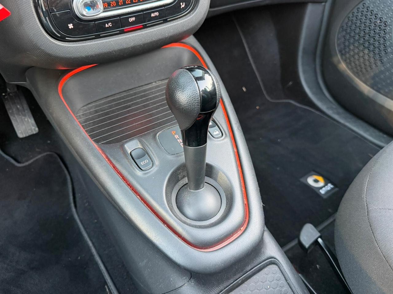 Smart ForTwo EQ cabrio Suitegrey (4,6kW)