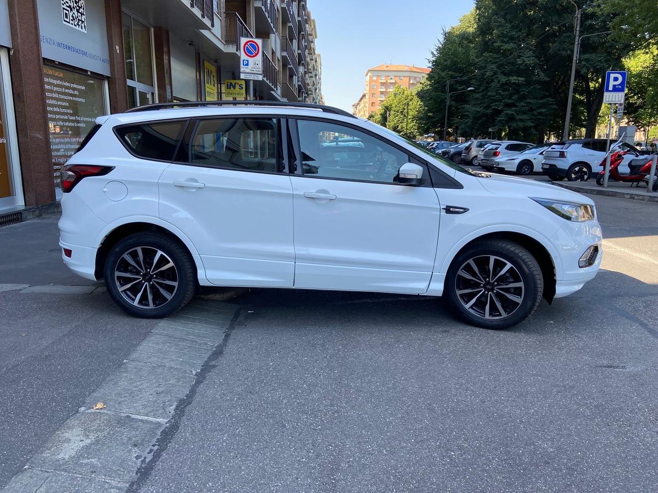 Ford Kuga ST Line 1.5 EcoBoost #11356