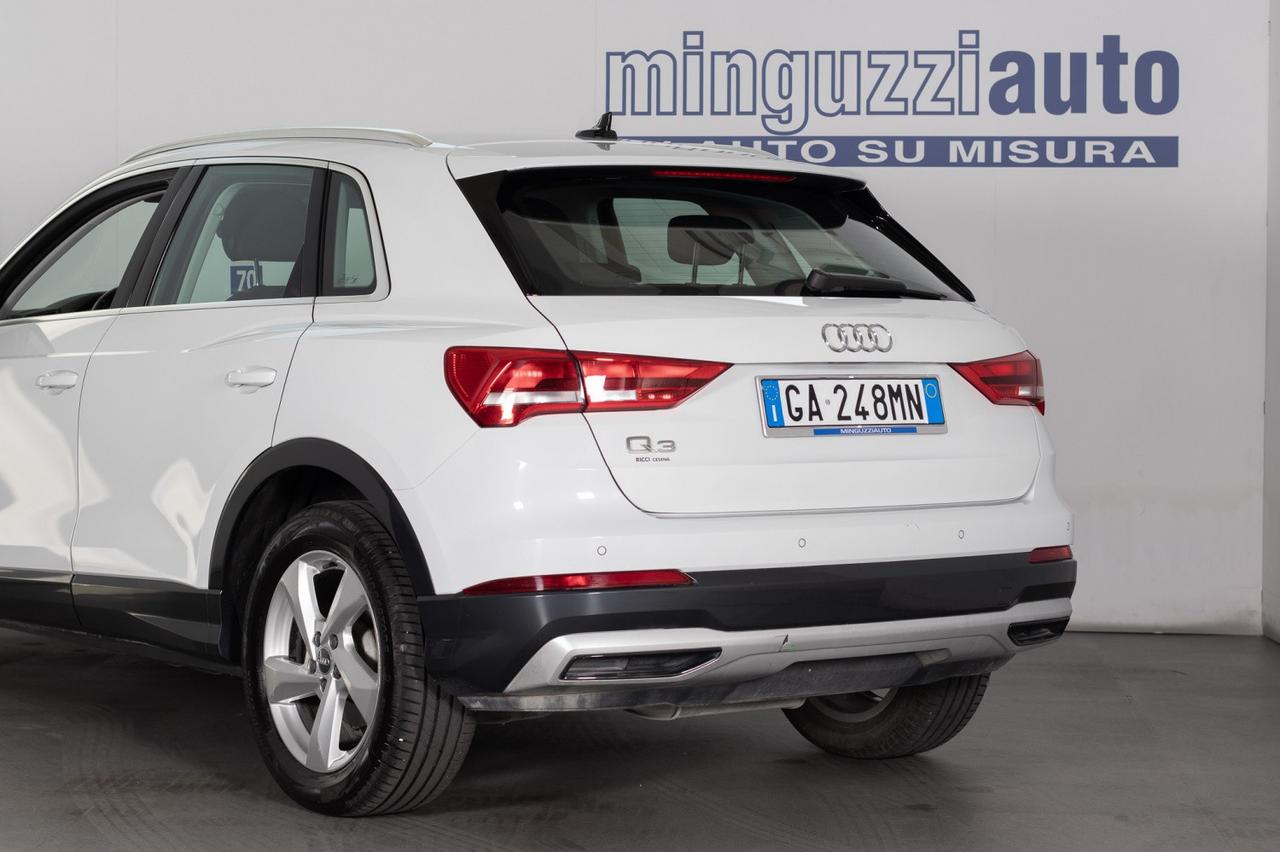 Audi Q3 2.0 Tdi S-tronic 150 Cv Business