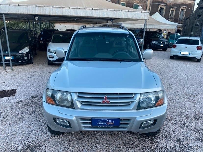 Mitsubishi Pajero 2.5 TDI 3p. GLS