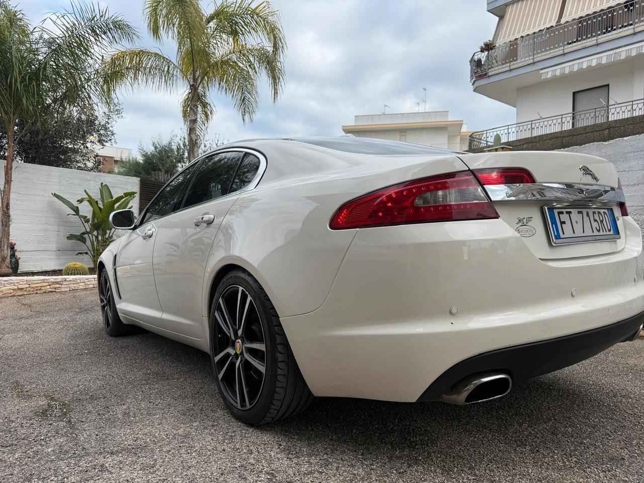 Jaguar XF 3.0 DS V6 Premium Luxury