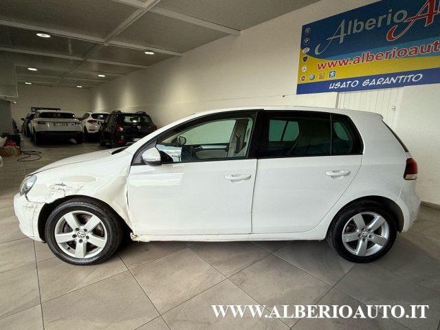 VOLKSWAGEN Golf 2.0 TDI 140CV DPF 4m. 5p. Highline SINISTRATA