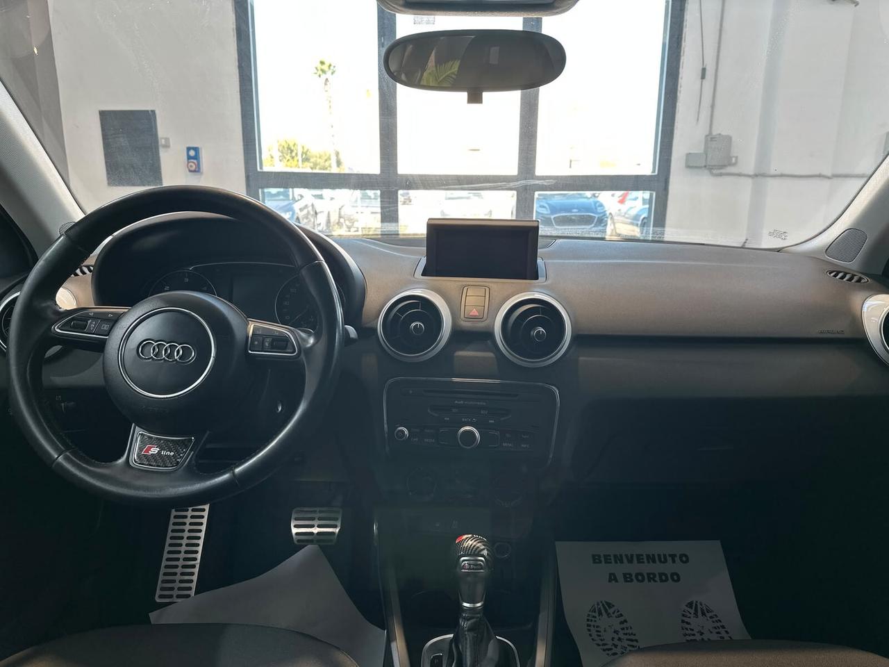 Audi A1 1.6 TDI S tronic Attraction