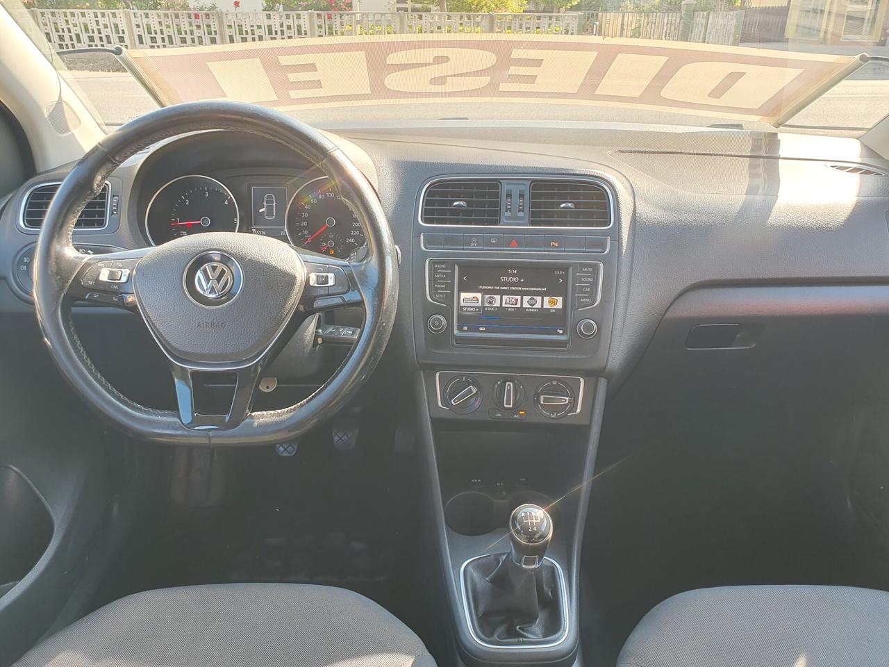 Volkswagen Polo 1.4 TDI 5p. Confortline Neopatent 2017