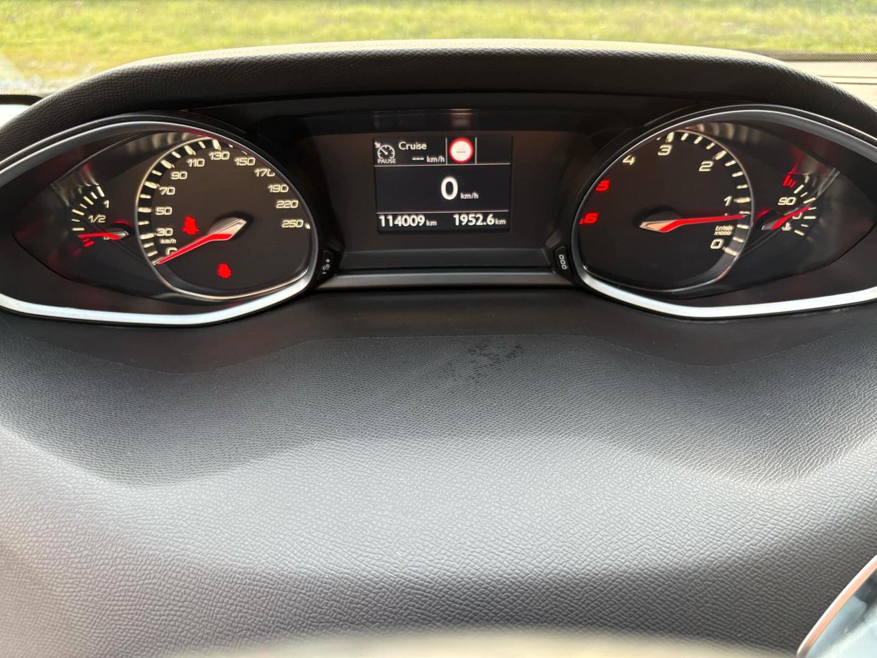 Peugeot 308 1..5 BlueHDi 100 S&S SW Business NEOPATENTATI