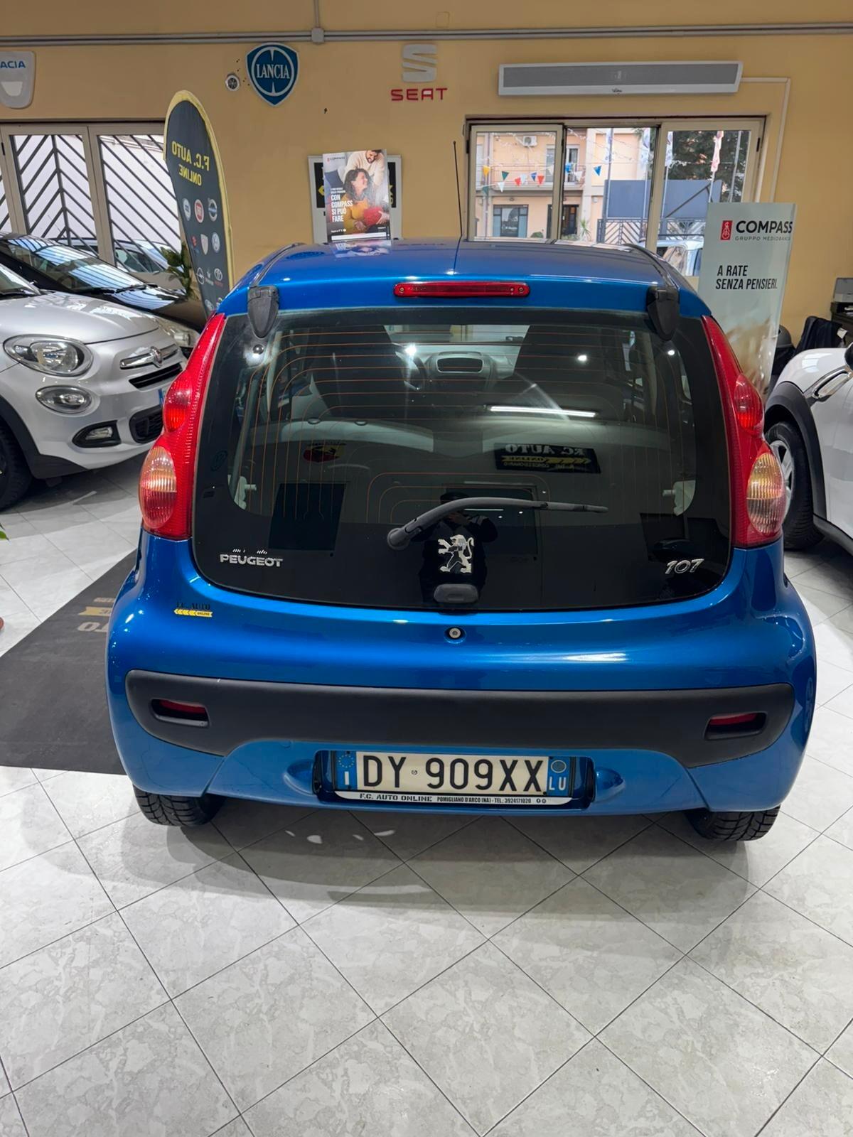 Peugeot 107 1.0 68CV 3p. Sweet Years