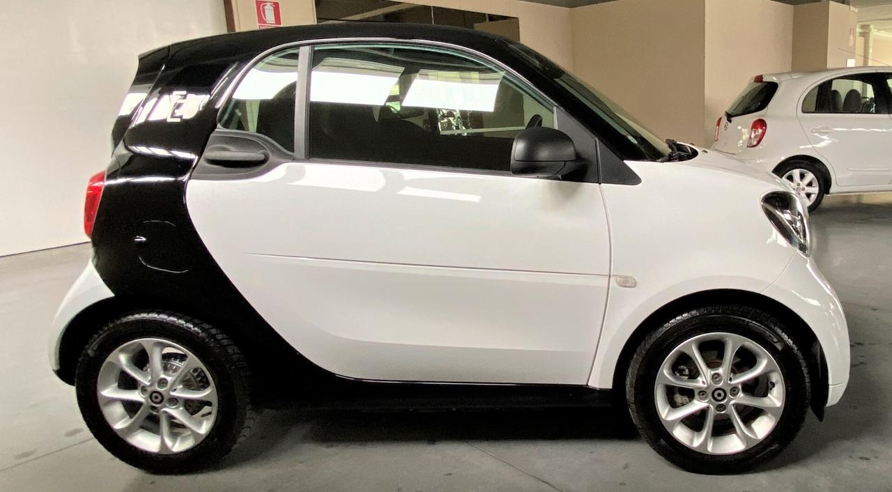 SMART FORTWO COUPE' EQ ELETTRICA