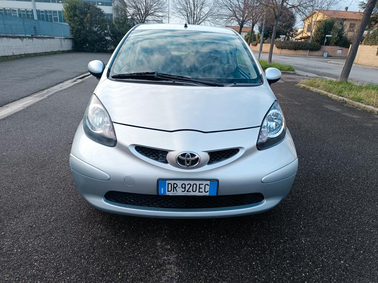 Toyota Aygo 1.0 AUTOMATICA SOLO 68.000 KM