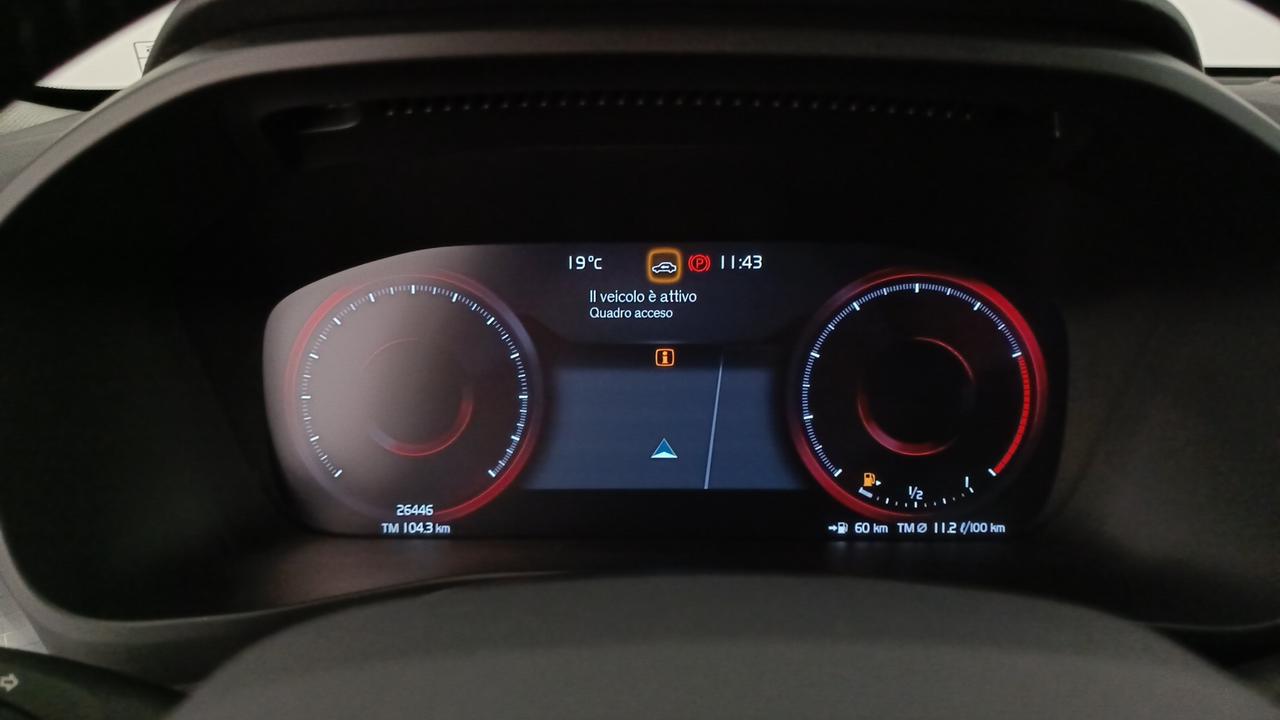 VOLVO XC40 1.5 t3 Momentum 163cv auto my21