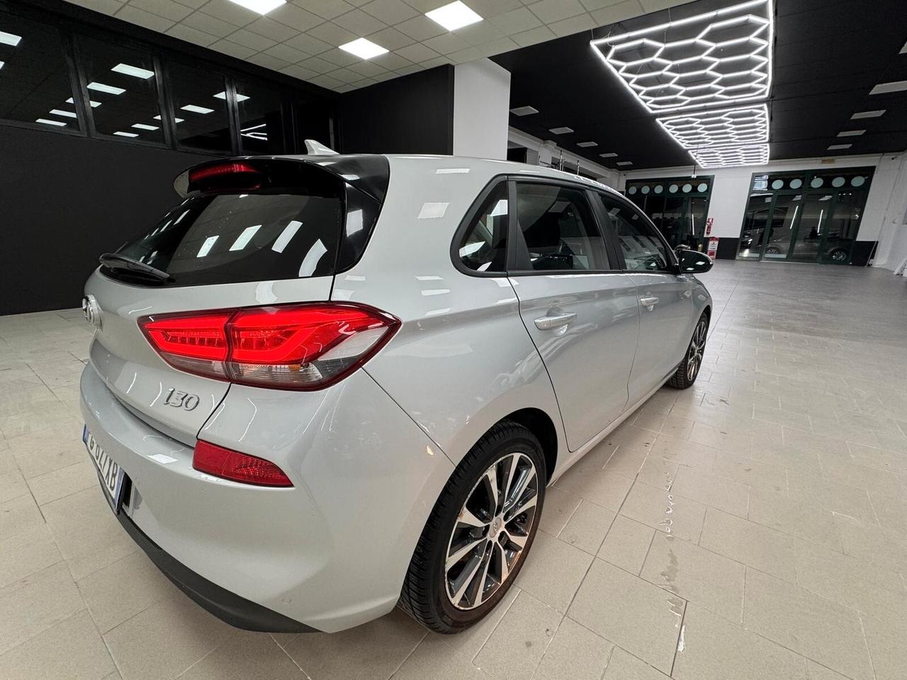 Hyundai i30 1.6 CRDi 110CV DCT 5 porte Style