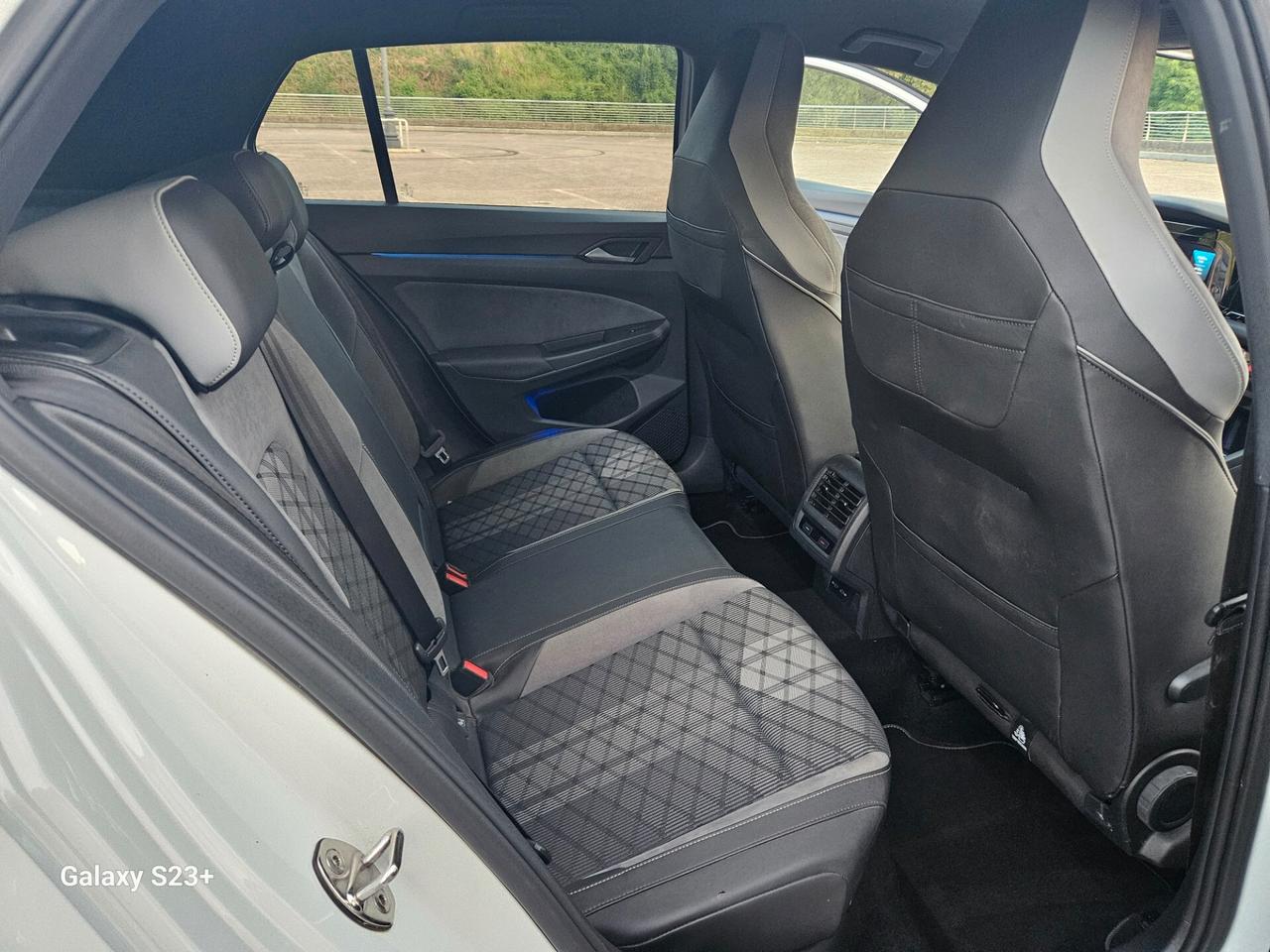 Golf 8 DSG R-Line hybrid PROMO USATO/SCAMBIO