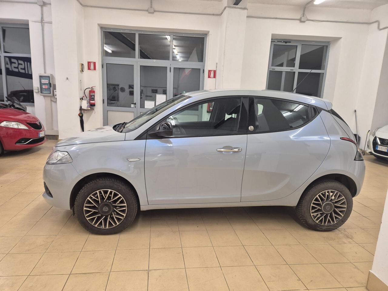 Lancia Ypsilon 0.9 TwinAir 5 porte Metano Ecochic Platinum