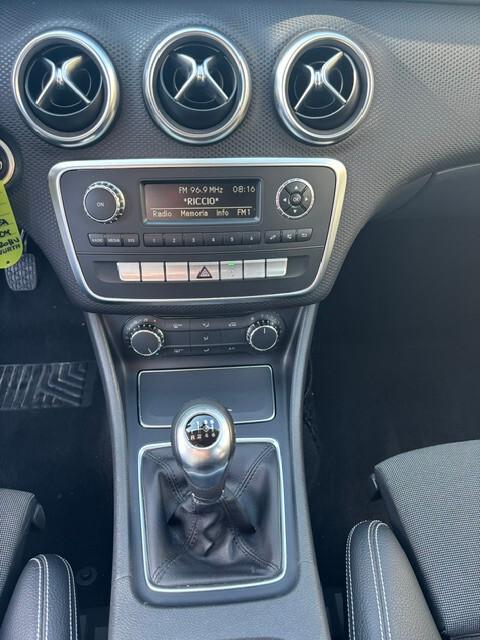 Mercedes-benz A 180 d Sport 2016