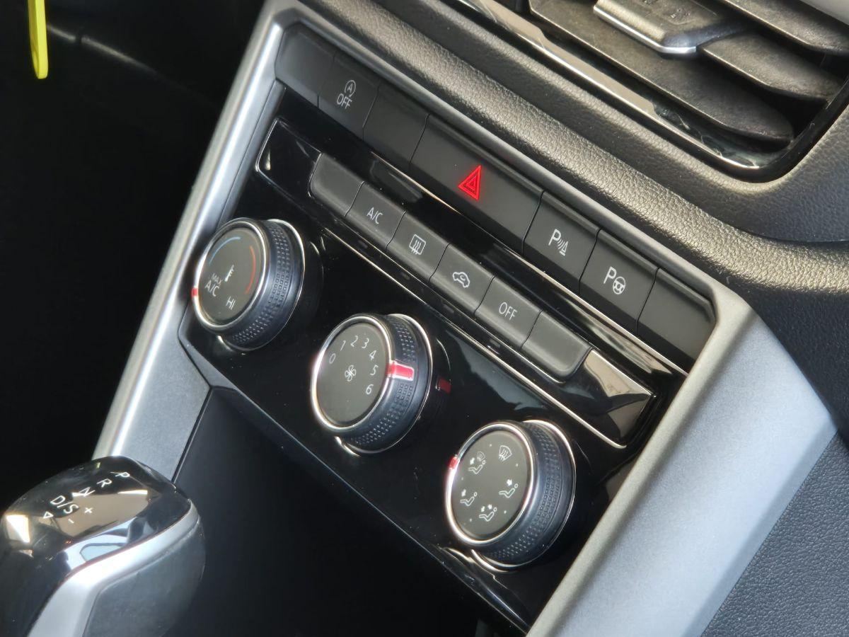 VOLKSWAGEN - T-Roc - 2.0 TDI DSG Advanced BlueMot. Tech