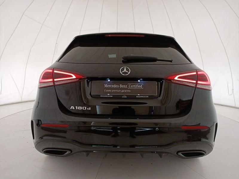 Mercedes-Benz Classe A - W177 2018 A 180 d Premium Night edition auto