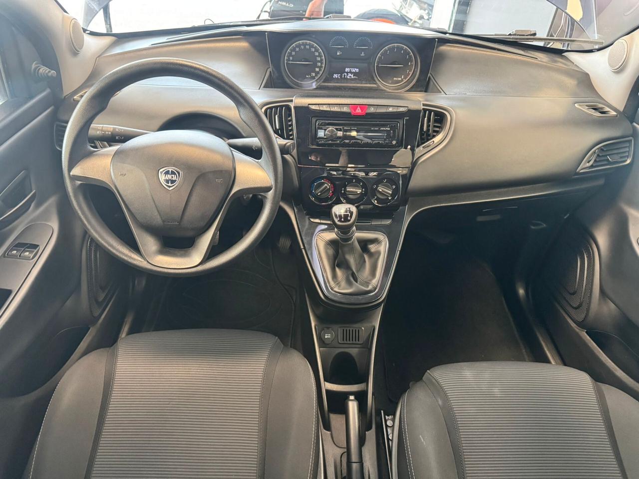 Lancia Ypsilon 1.2 69 CV 5 porte Mya
