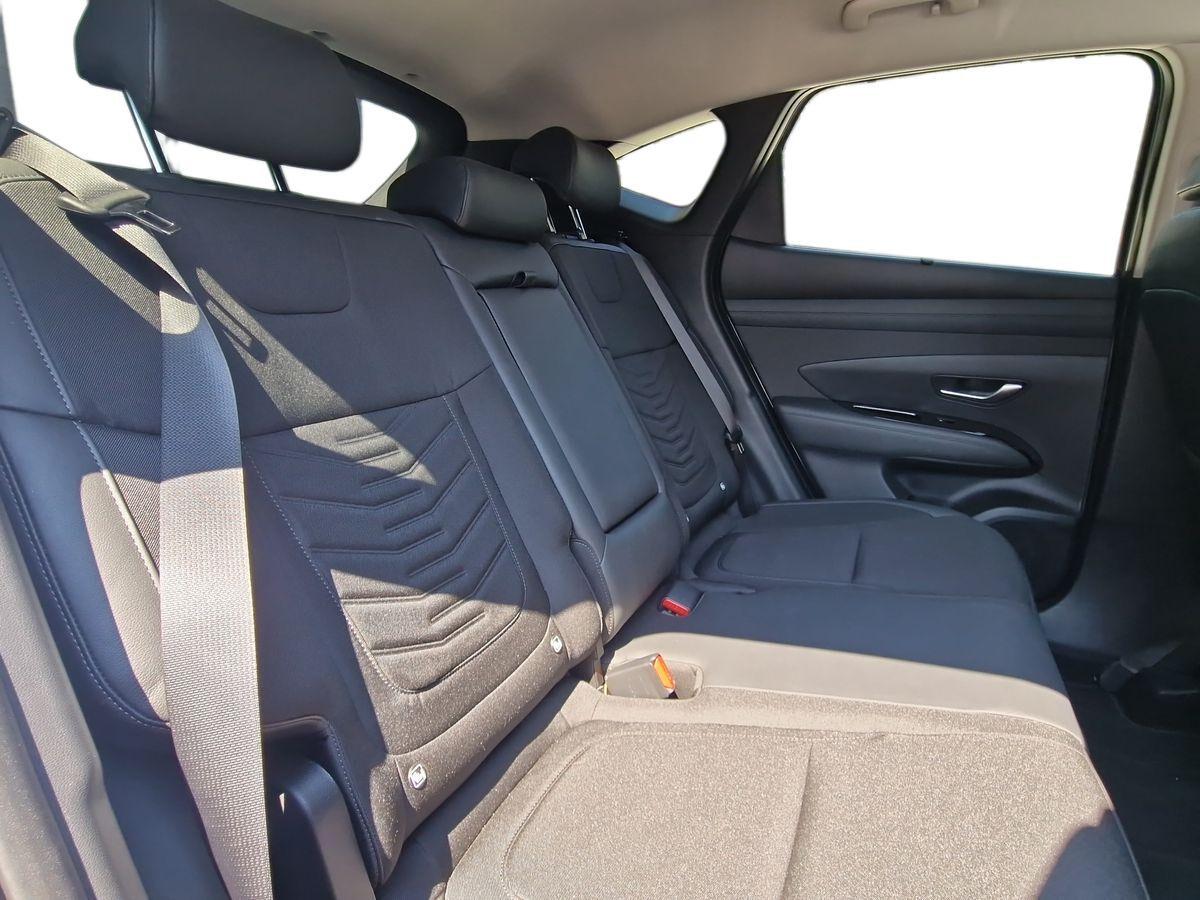 HYUNDAI TUCSON 1.6 CRDI DCT 48V BUSINESS