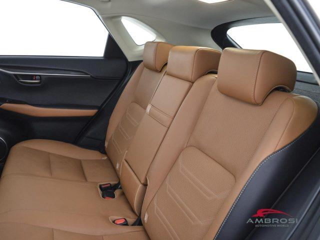 LEXUS NX 300h Hybrid 4WD Luxury