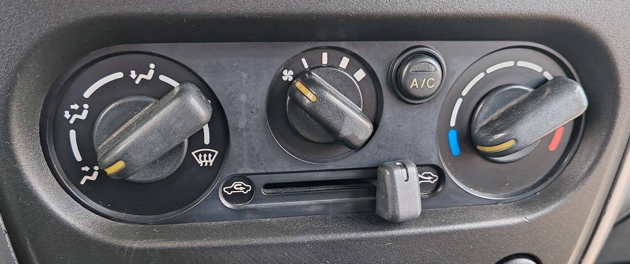 Suzuki Jimny 1.3i 16V 4WD "MOTORE NUOVO" -GPL-