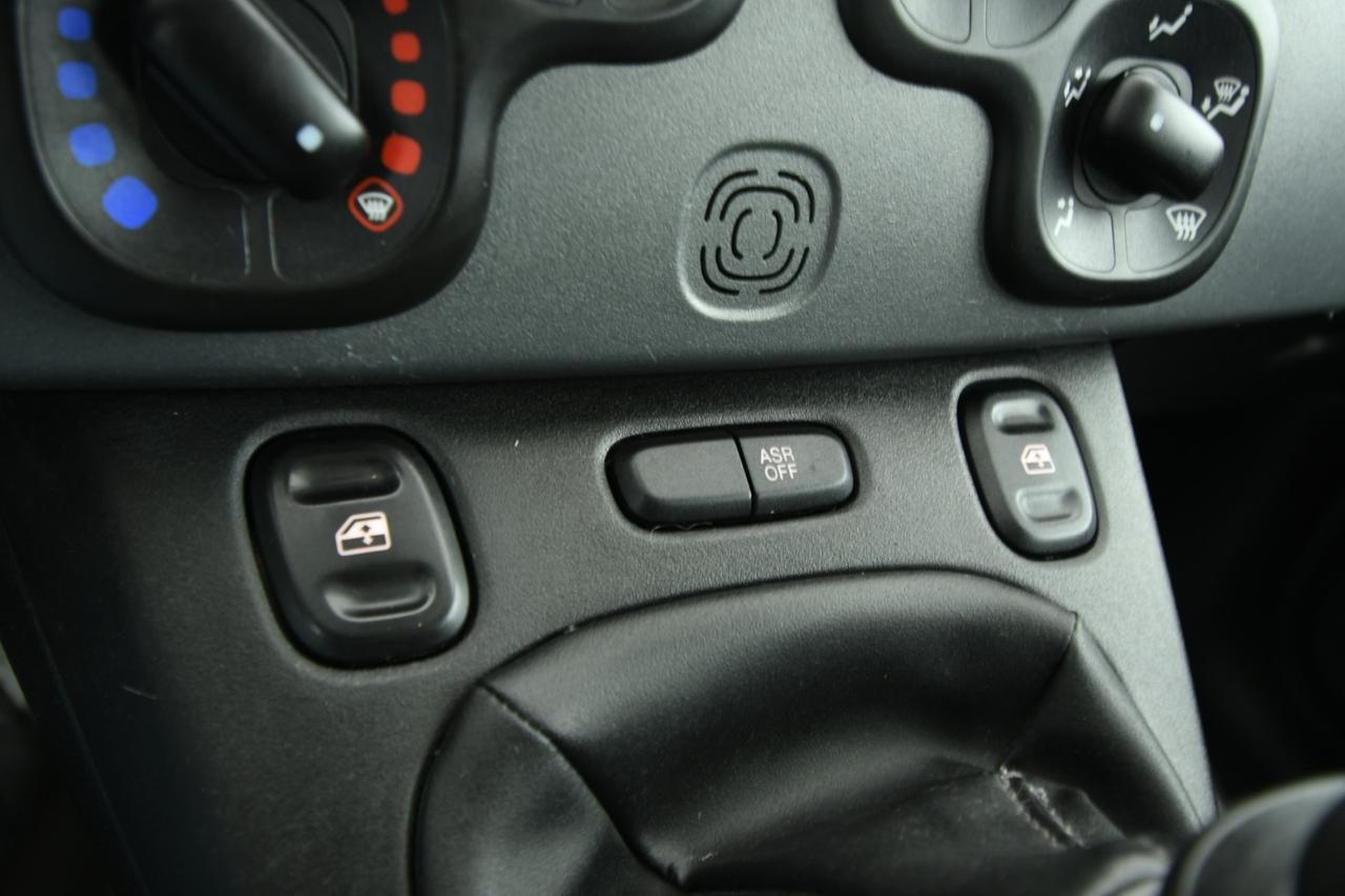 FIAT Panda 1.0 firefly hybrid City Life s&s 70cv NEOPATENTATI