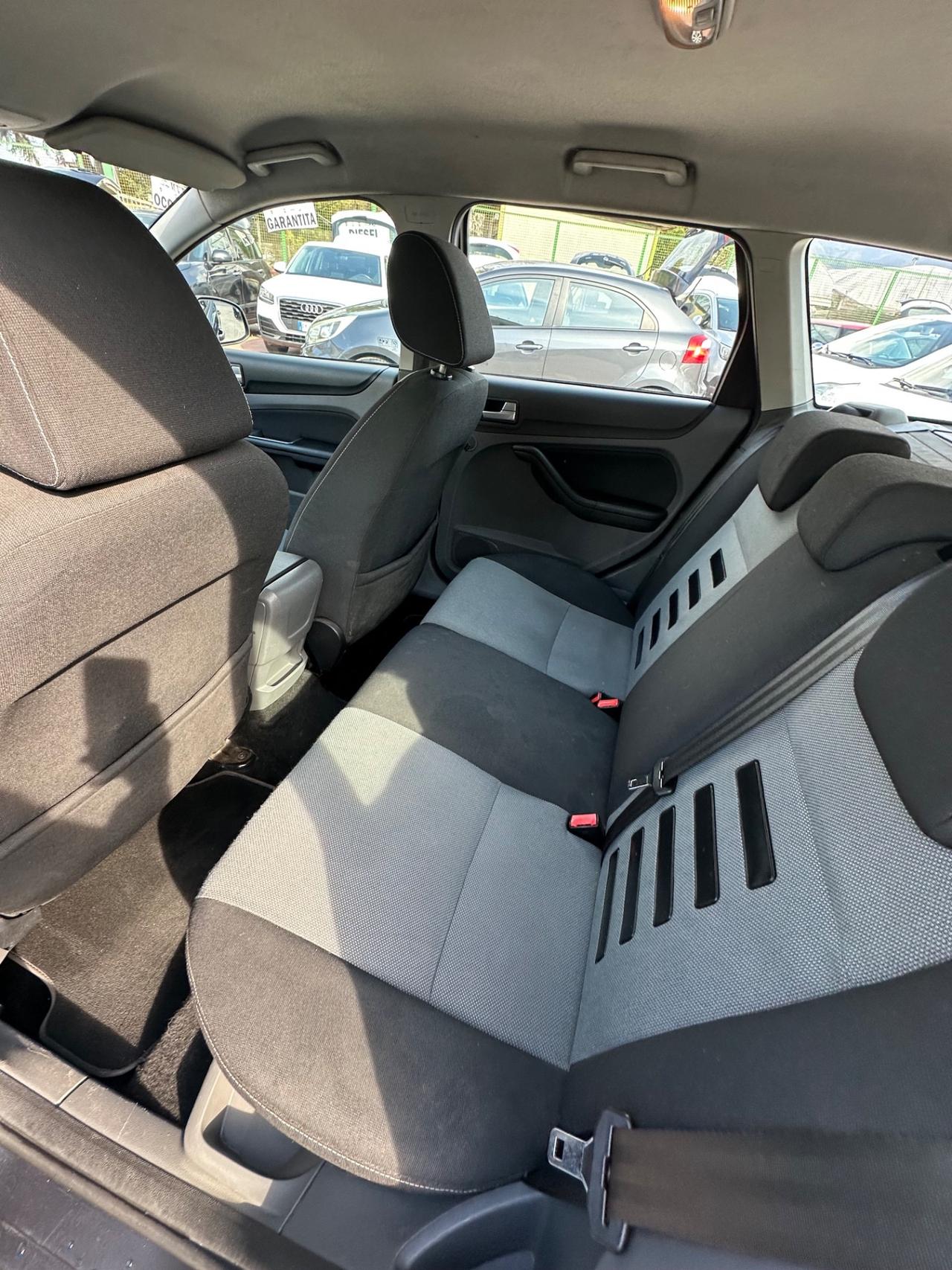 Ford Focus 1.6 TDCi (110CV) SW Tit. DPF