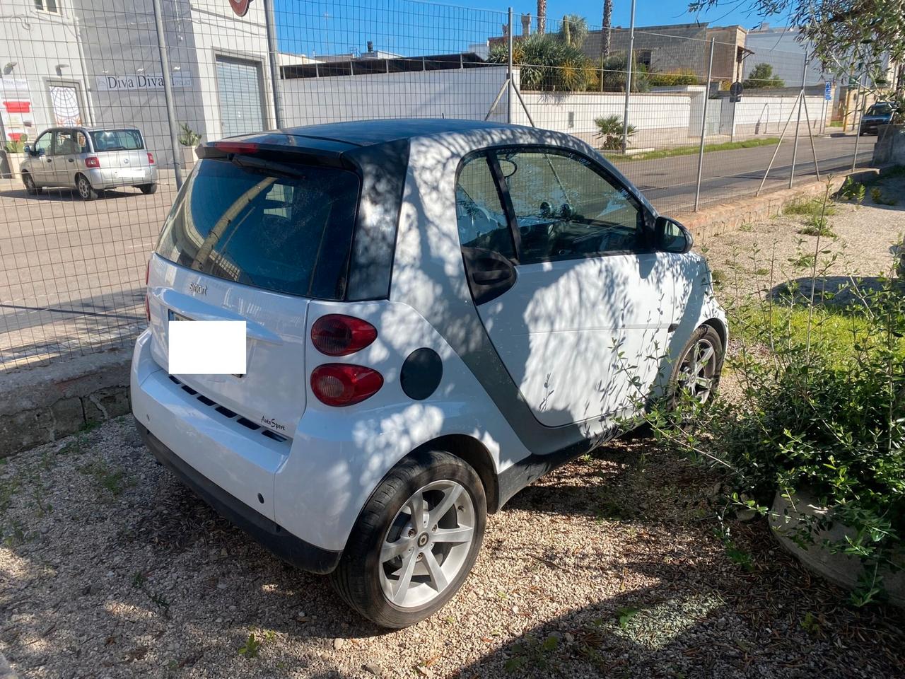 Smart ForTwo 1000 62 kW coupé passion