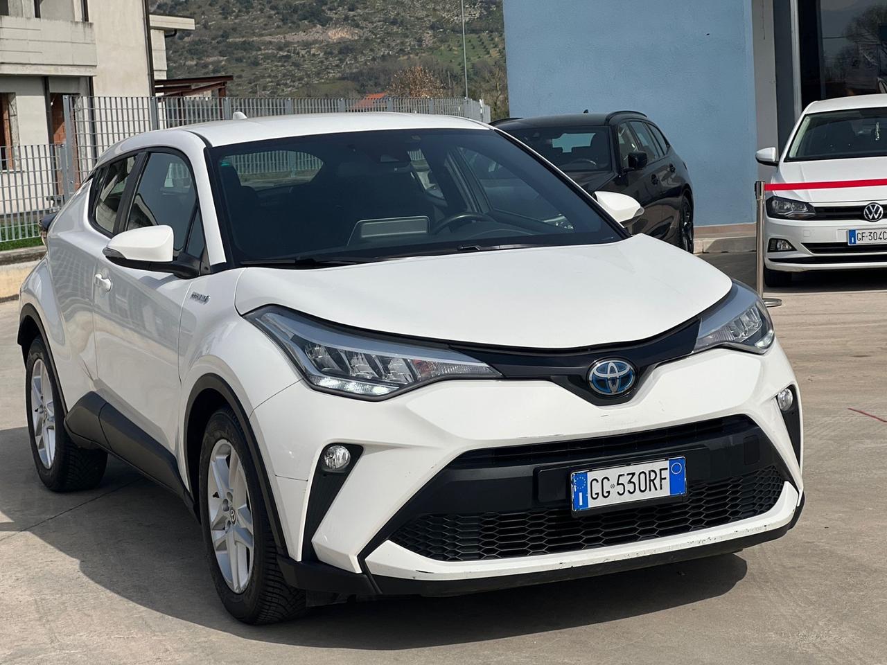 Toyota C-HR 1.8 Hybrid E-CVT Active