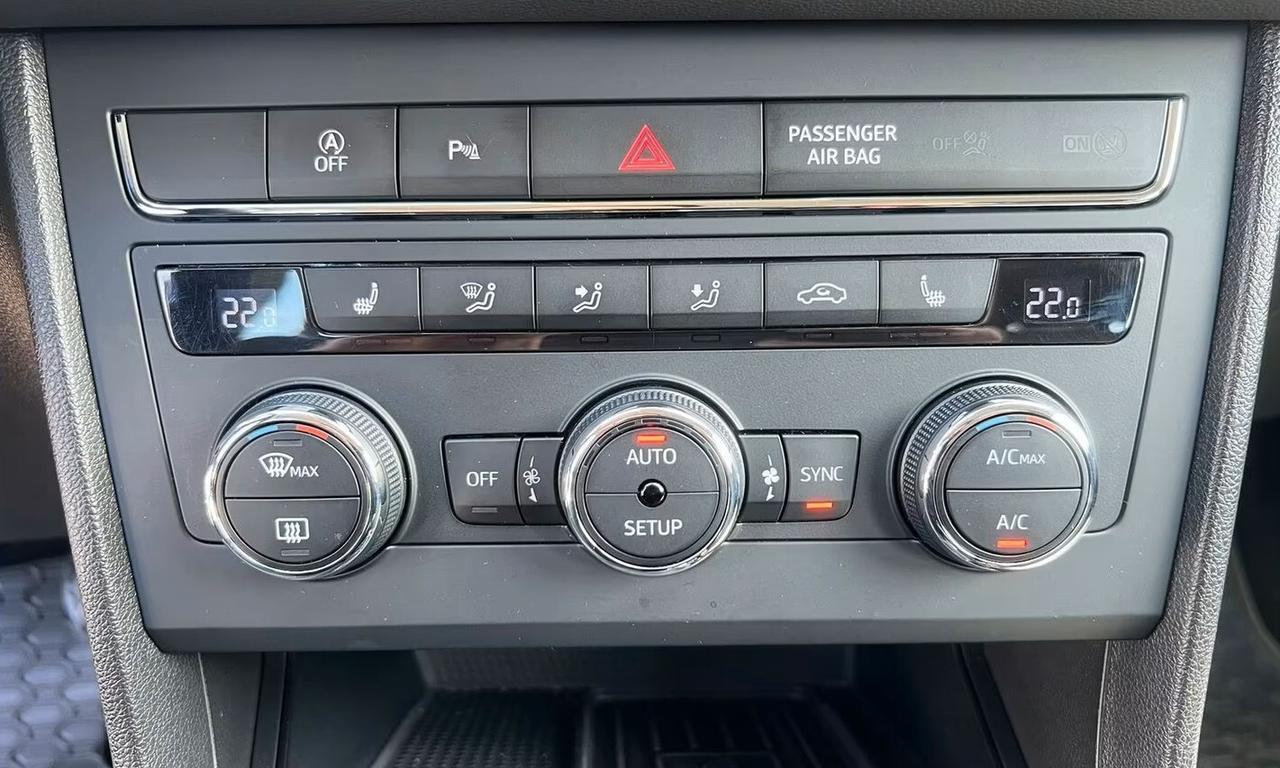 Seat Leon 1.5 TGI 5p. Style "Metano"