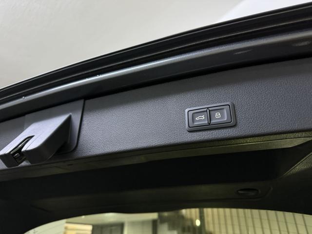 AUDI Q2 35 TDI S tronic S line Edition