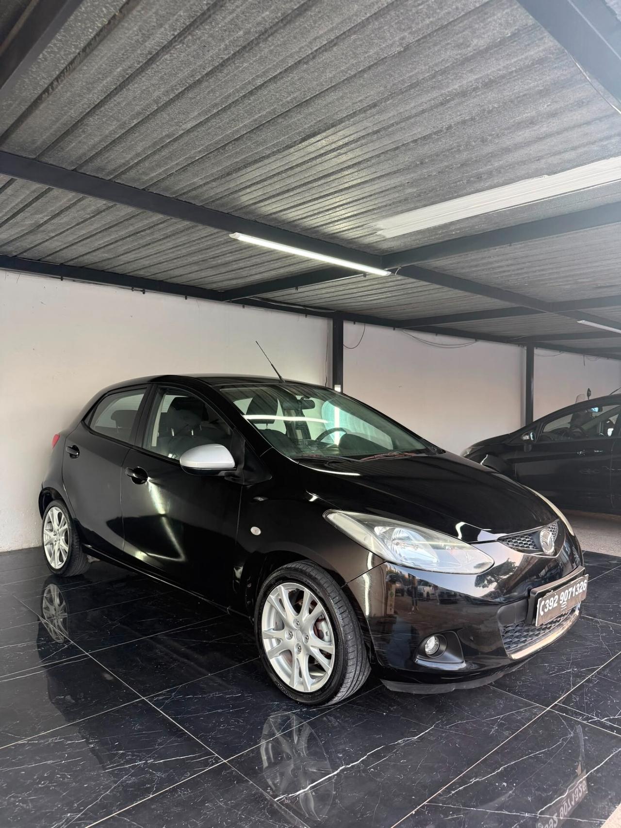 Mazda 2 1.3 16V 86CV 5p. Fun
