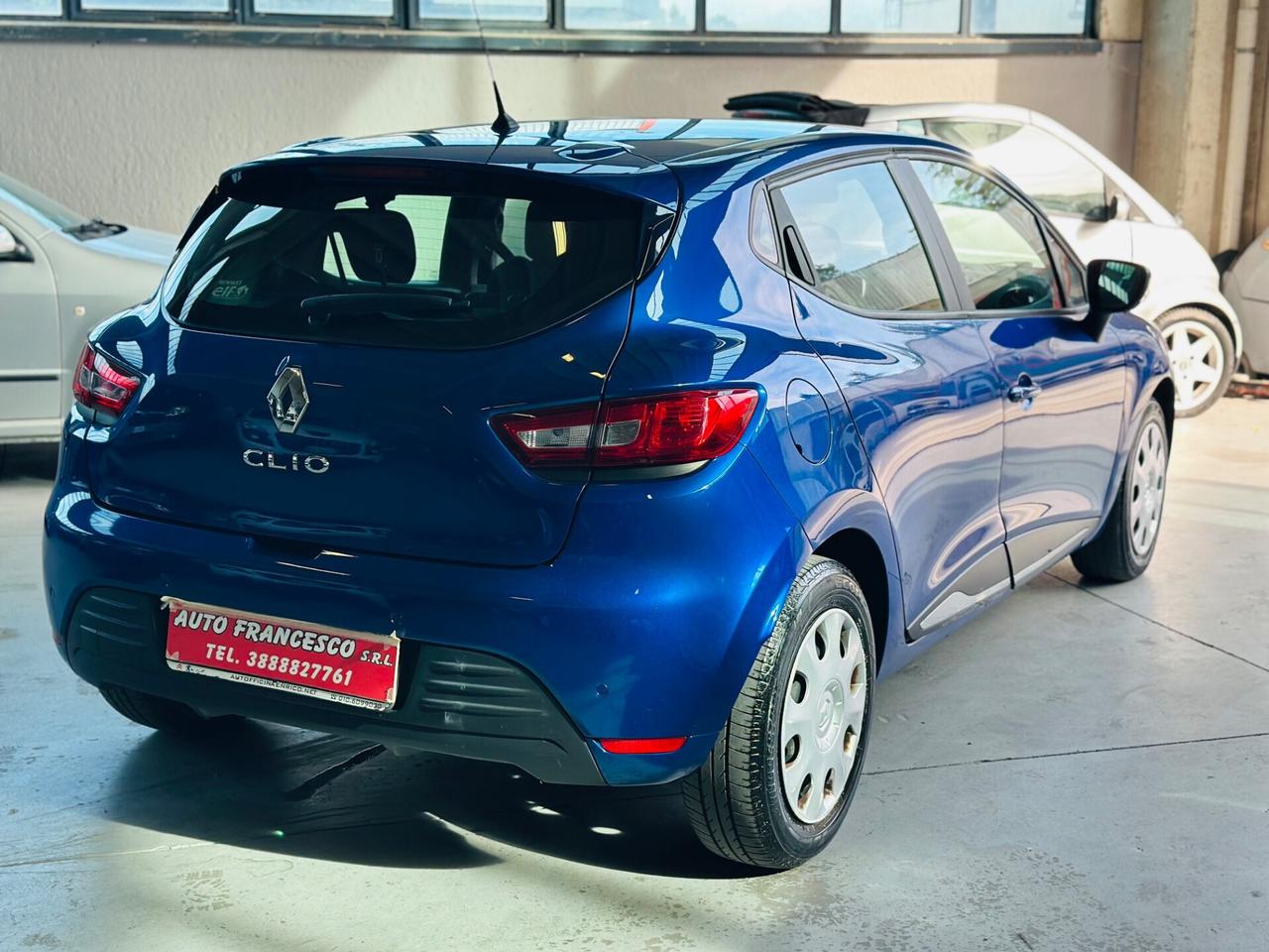 Renault Clio dCi 8V 75 CV 5 porte Moschino Life