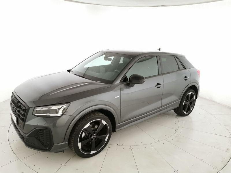 Audi Q2 30 2.0 tdi Identity Black