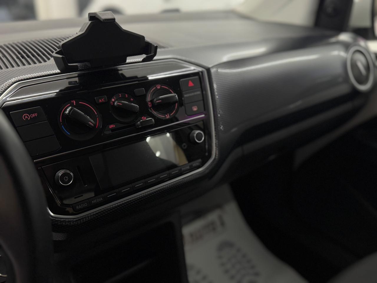 Volkswagen up BlueMotion Technology Full Opt