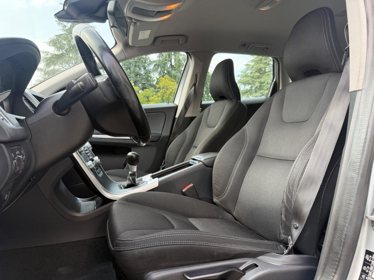 Volvo XC60 2.0d. |UNIPRO