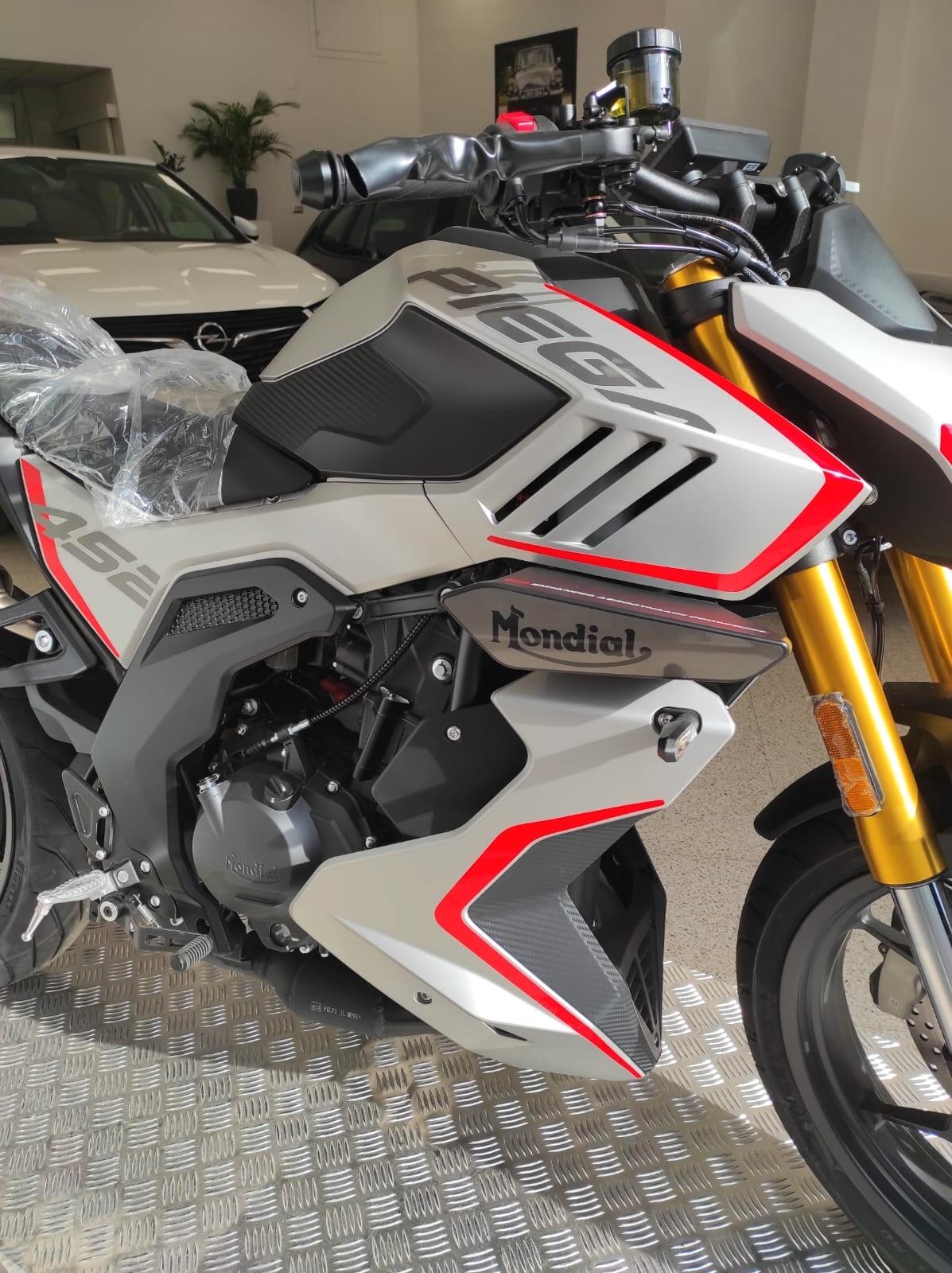 F.B. MONDIAL PIEGA 452 GREY IMMATR INCLUSA