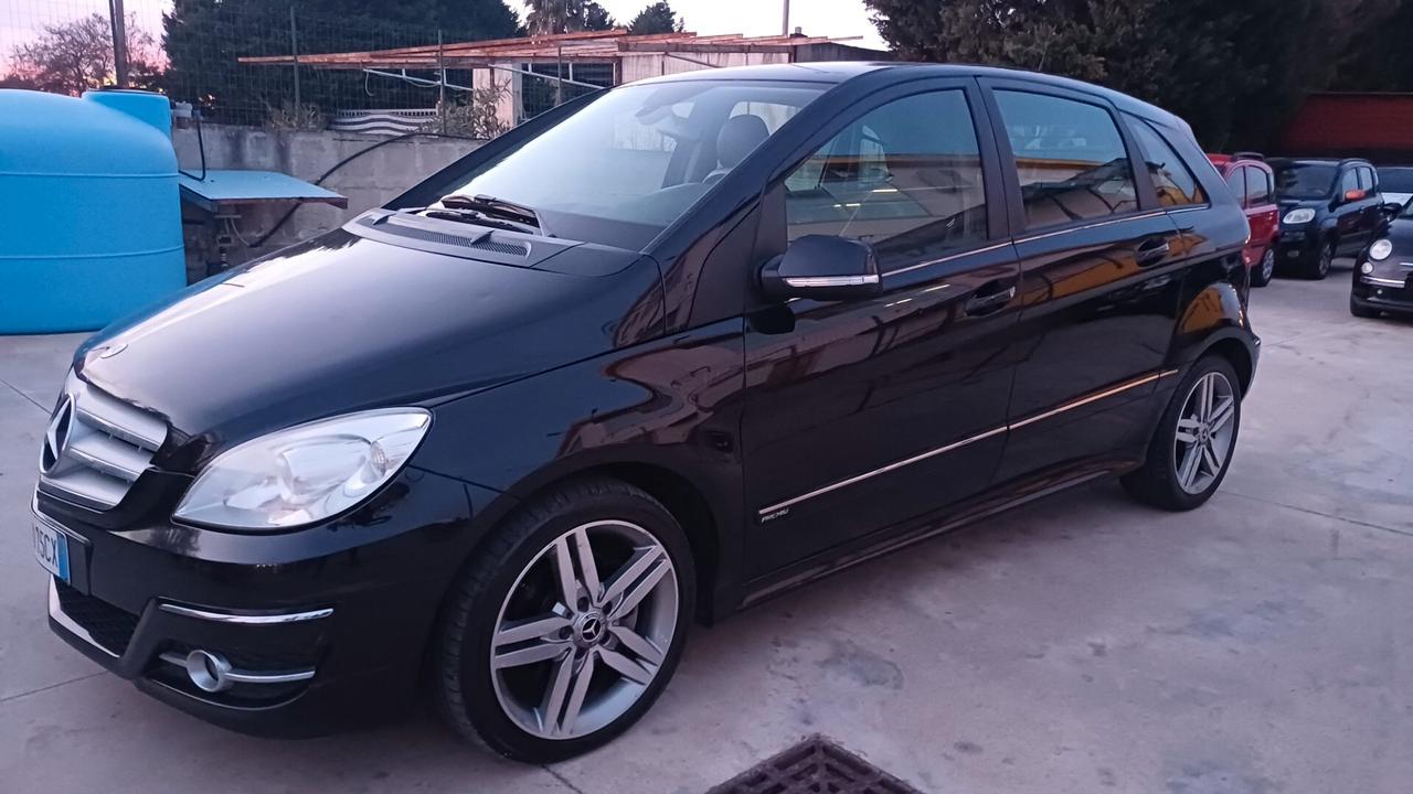 Mercedes-benz B 200 CDI Premium