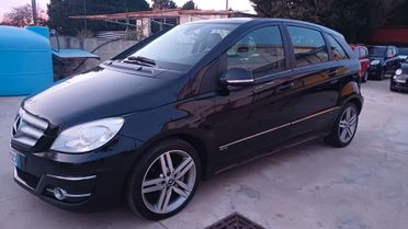 Mercedes-benz B 200 CDI Premium
