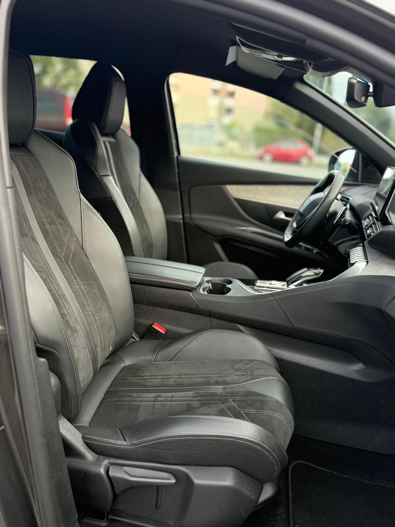 Peugeot 3008 Gt Line 1.5 Diesel 130cv.