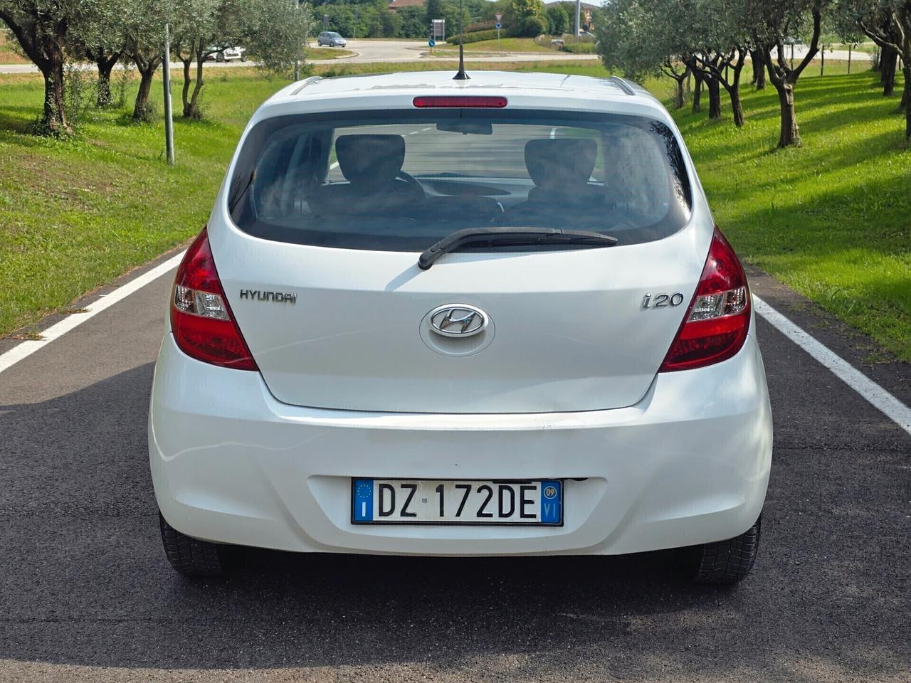 Hyundai i20 1.0 GPL ANNO 10/2009 OK PER NEOPATENTATI