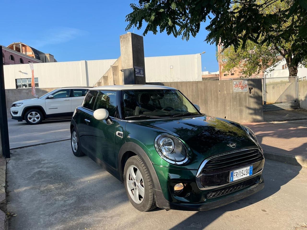 Mini 1.5 Cooper D KM. 63.000! AUTOMATICO Business