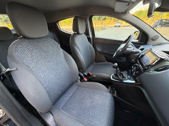 LANCIA Ypsilon GOLD+RETROCAMERA+NAVI CARPLAY+LED