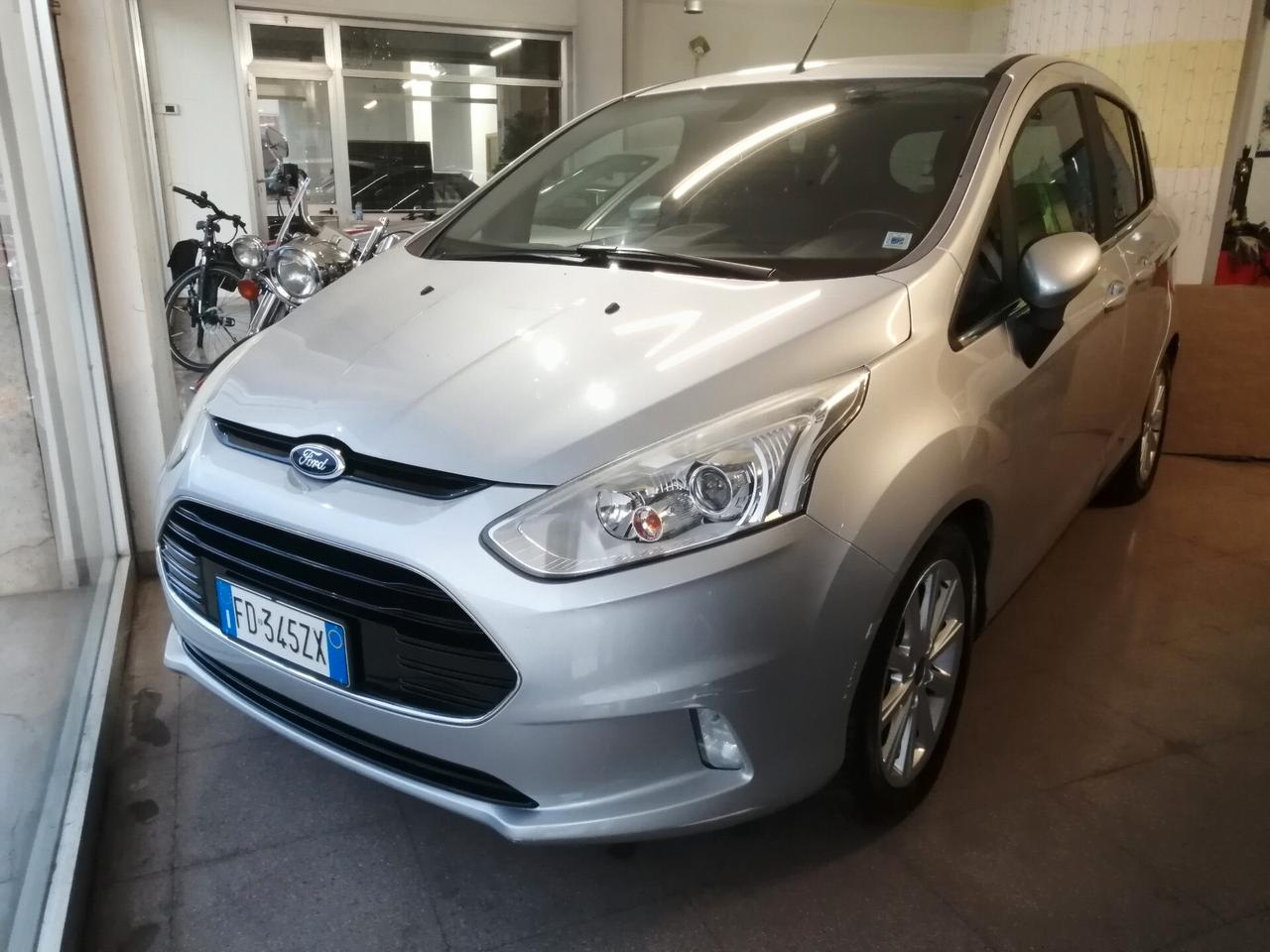 Ford B-Max 1.5 TDCi 75 CV Titanium X Neopatentati