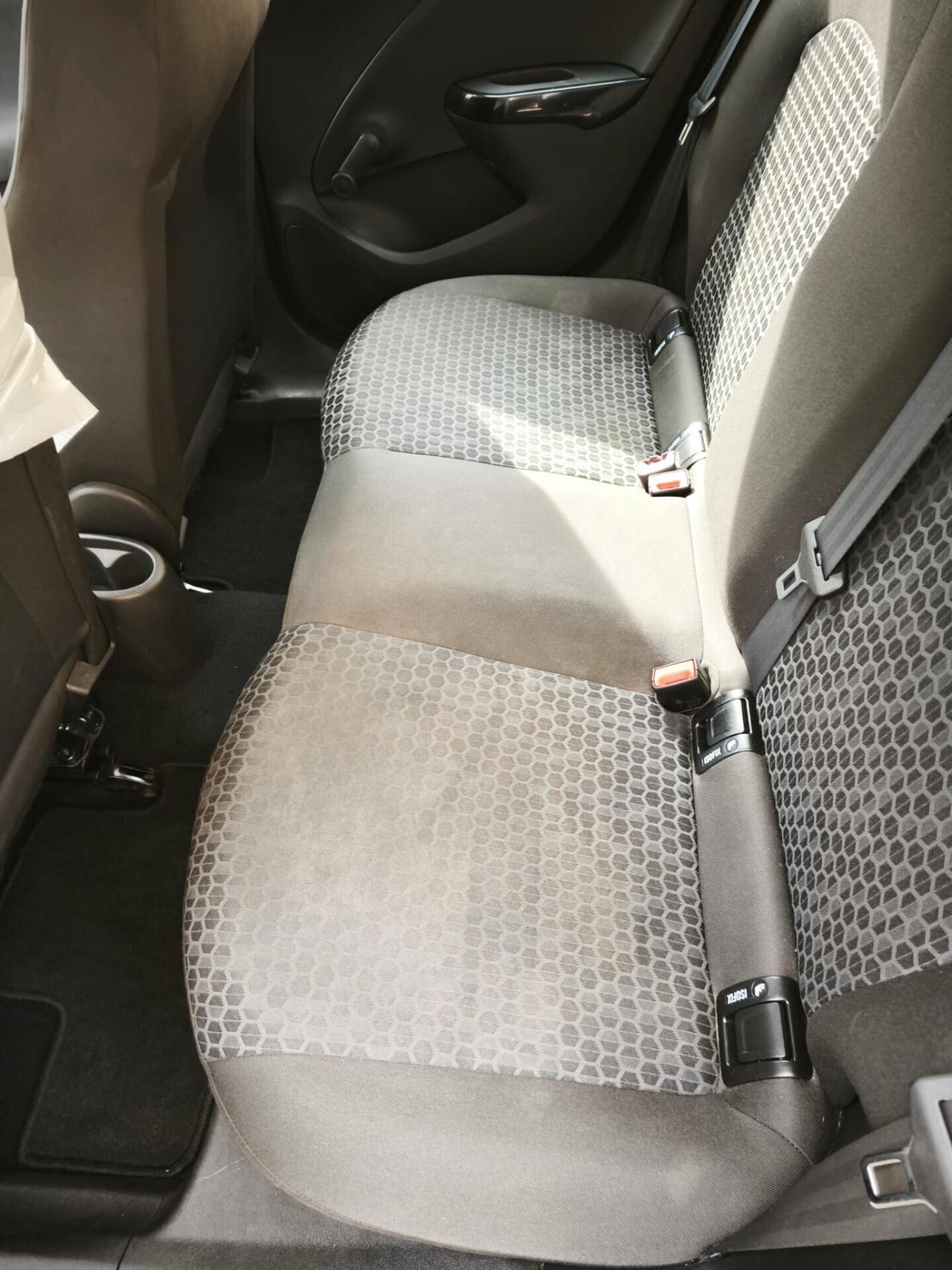 Opel Corsa 1.2 5 porte Cosmo