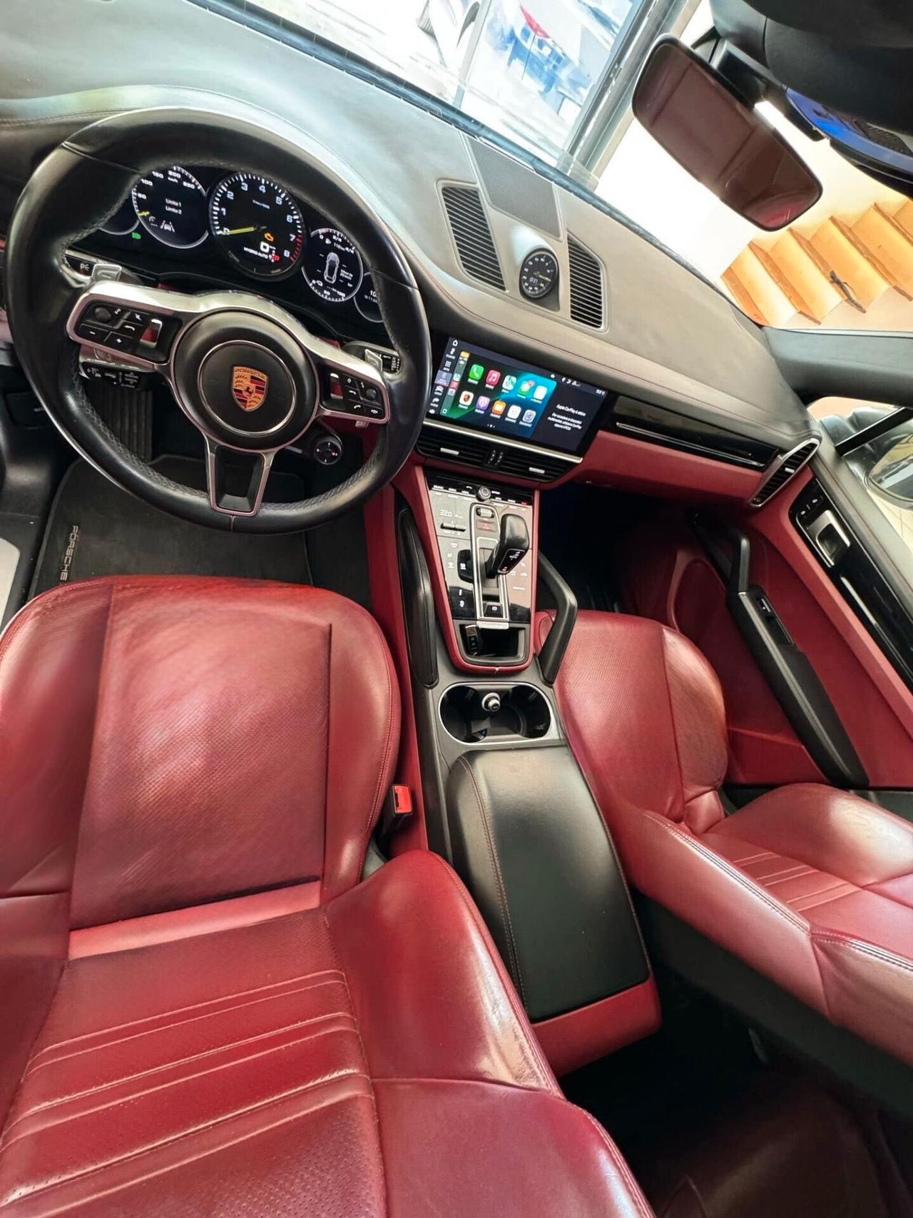 Porsche Cayenne Coupé 3.0 V6 E-Hybrid