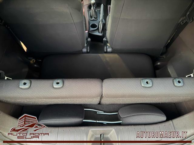 TOYOTA iQ 1.0 Sol ADATTA A NEOPATENTATI, PREZZO REALE