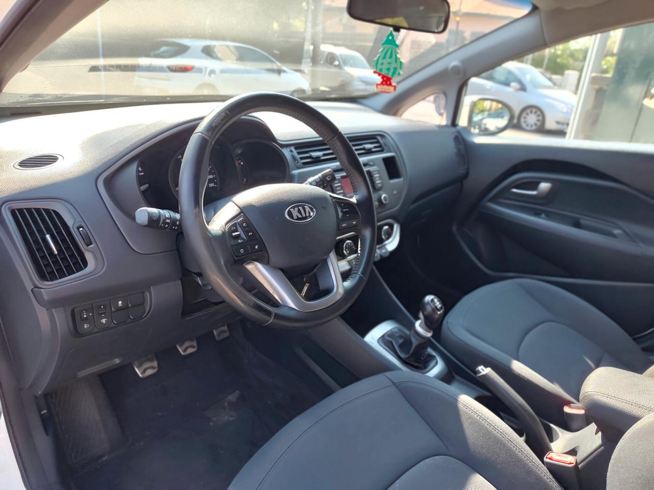 Kia Rio 1.4 CRDi 5p. Cool
